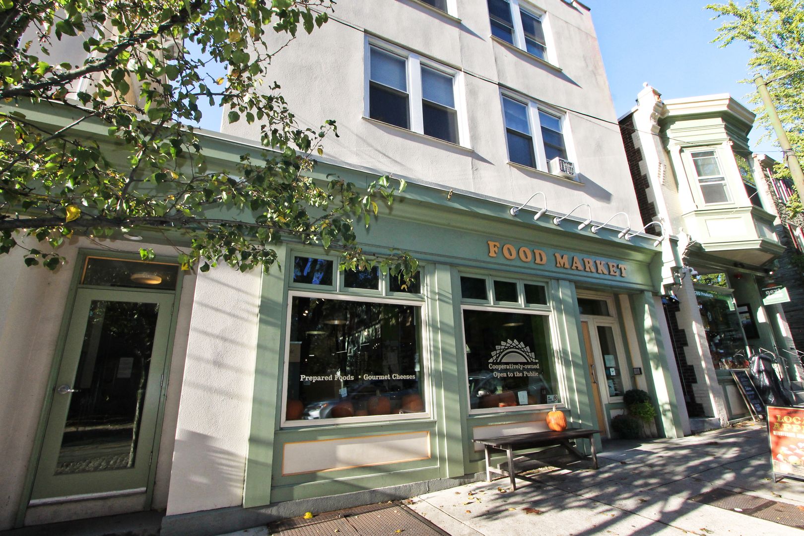 Philadelphia Apartment: 8418-8424 Germantown Avenue