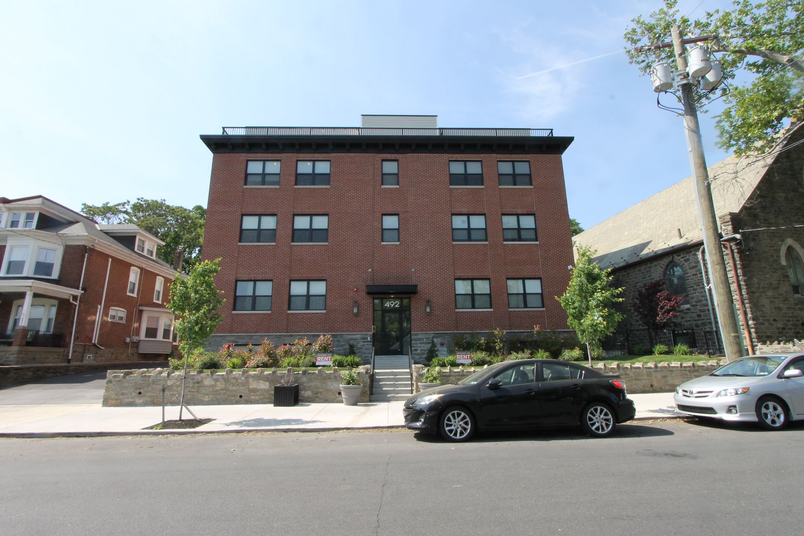 Philadelphia Apartment: 492 Roxborough Avenue
