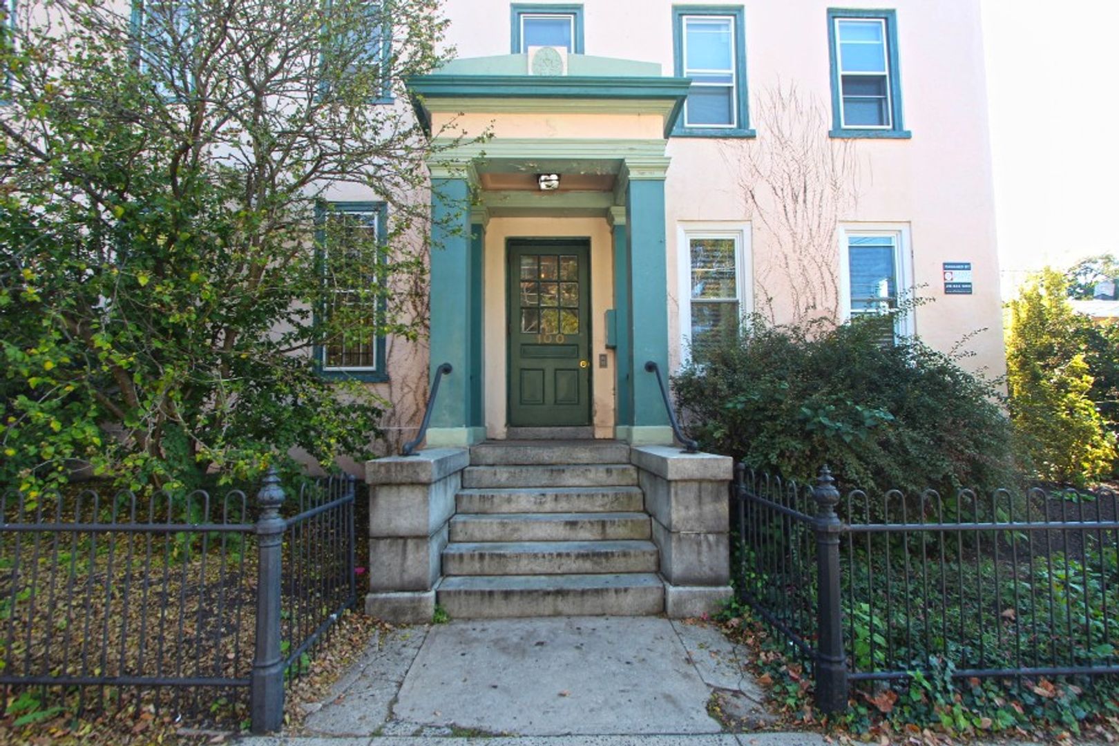 Philadelphia Apartment: 100 East Price Street