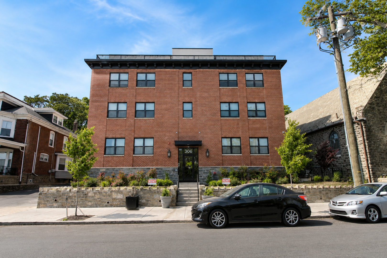Philadelphia Apartment: 492 Roxborough Avenue
