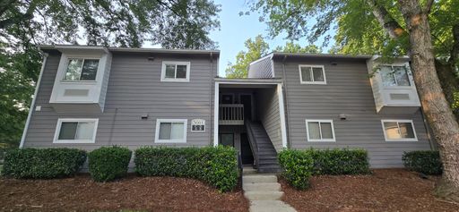 3001 D Heathstead...Avail now!!! – photo 1