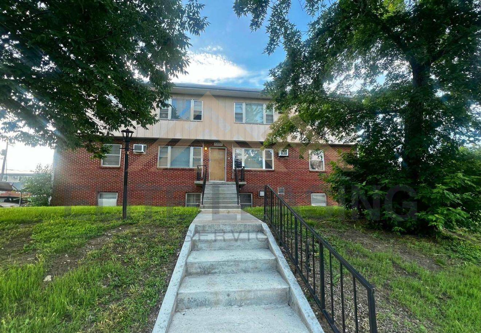Topeka Apartment: 5206 SW 23rd St.