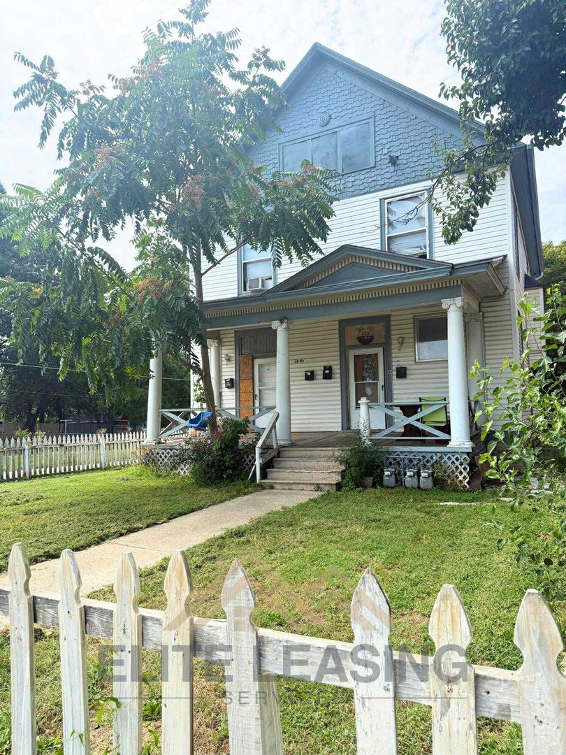 Topeka Apartment: 1441 SW Van Buren St.