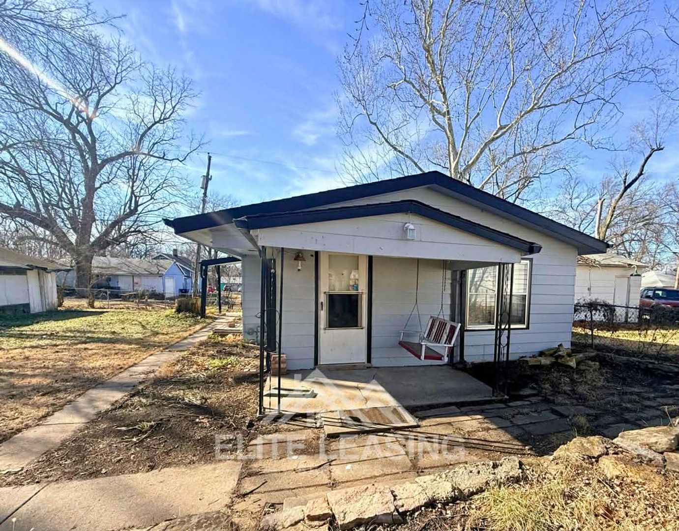 Topeka House: 505 SE Fairfax St.