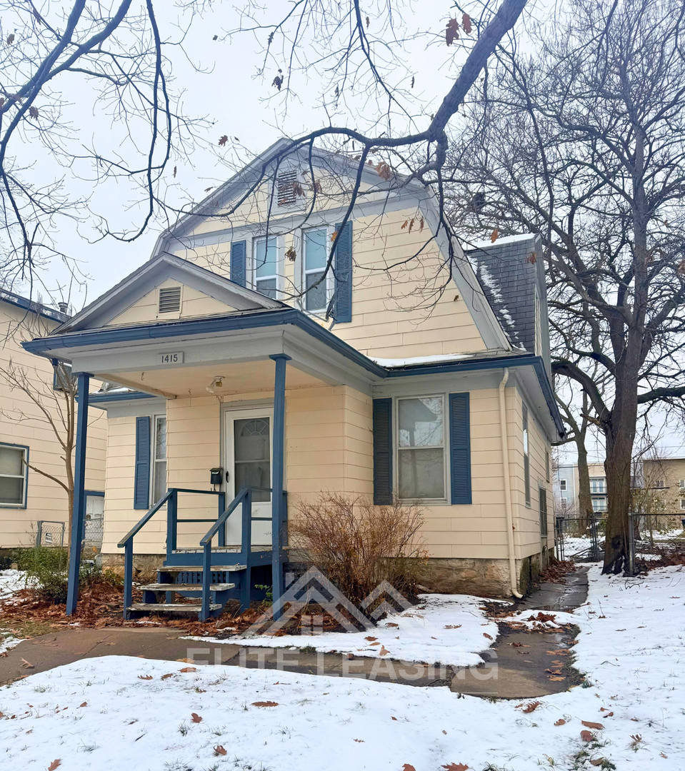 Topeka House: 1415 SW Lincoln St