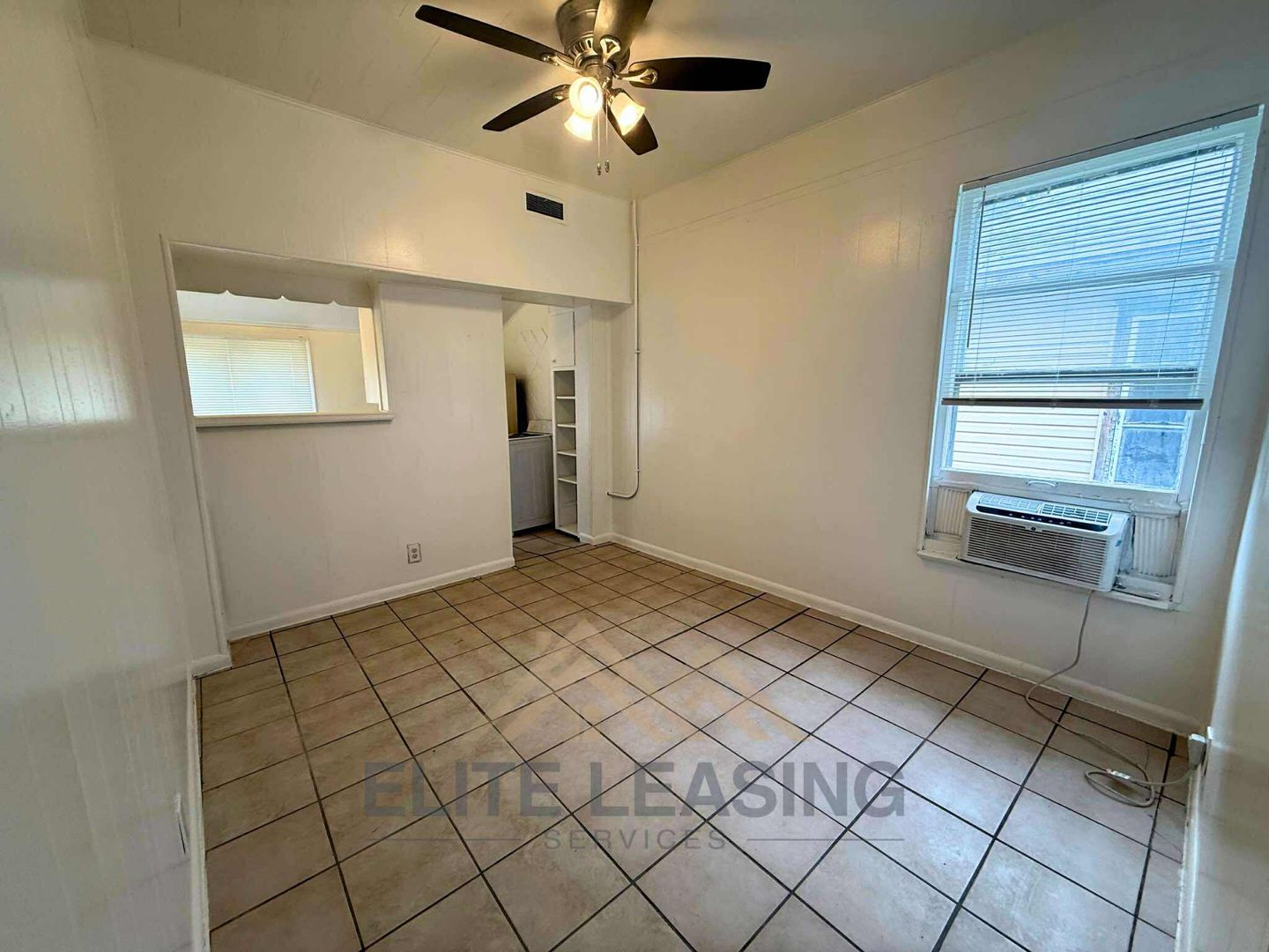 Topeka Apartment: 1441 SW Van Buren St.