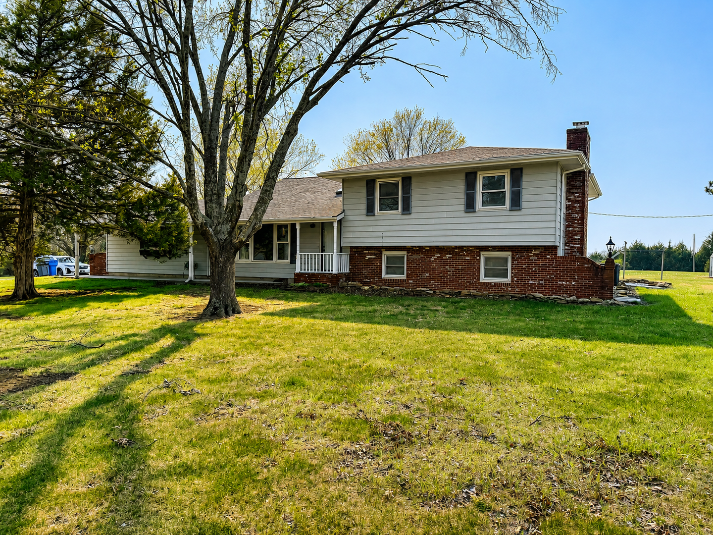 Auburn House: 6239 SW Wanamaker Rd.