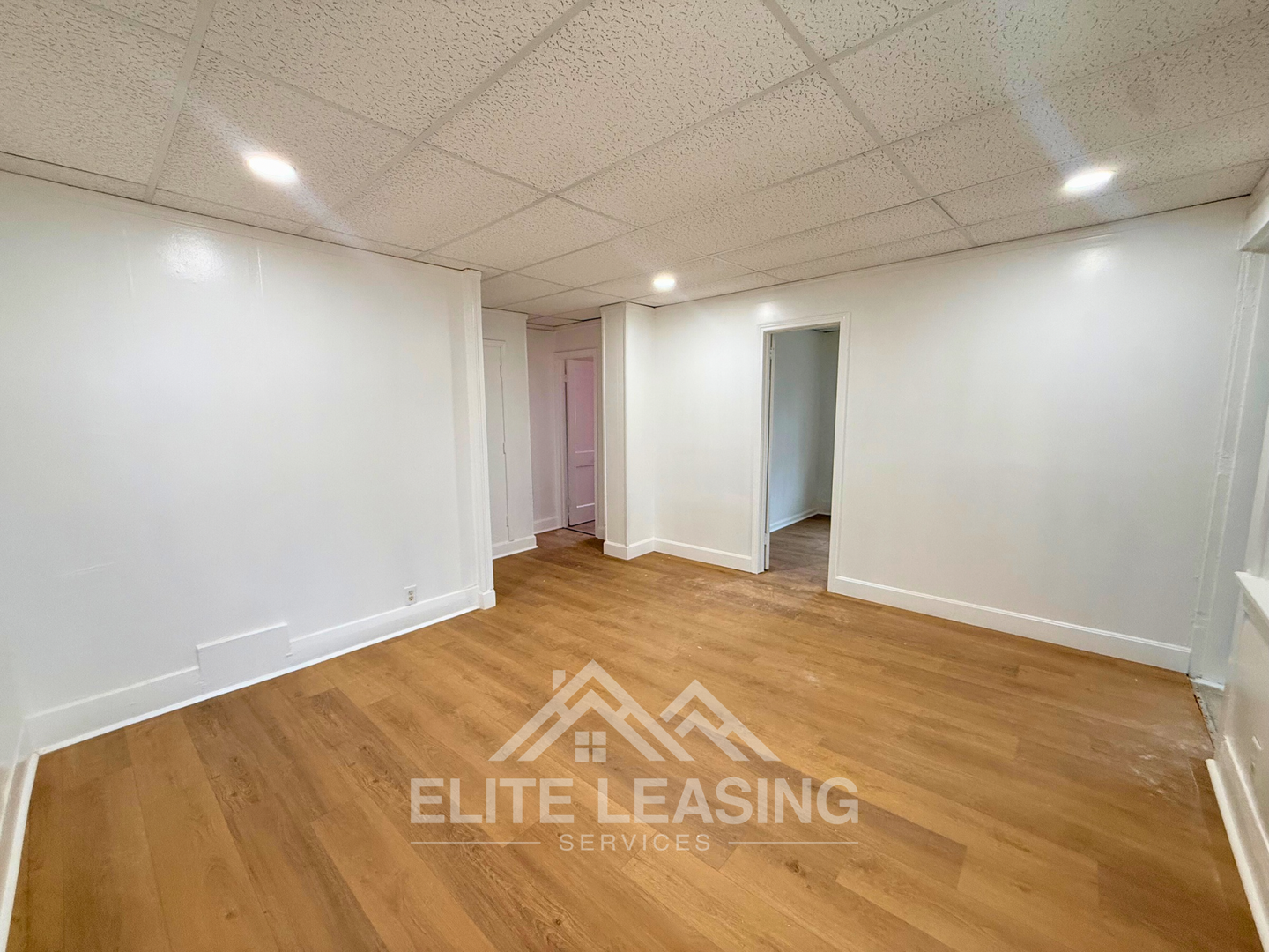 Ks Apartment: 1438 SW Van Buren