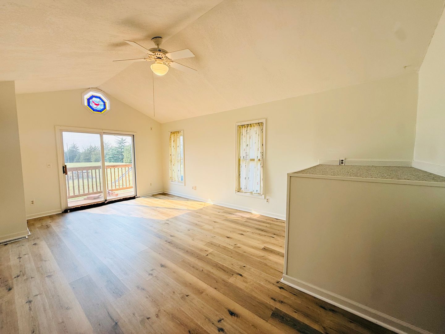 6239 SW Wanamaker 12 of 12