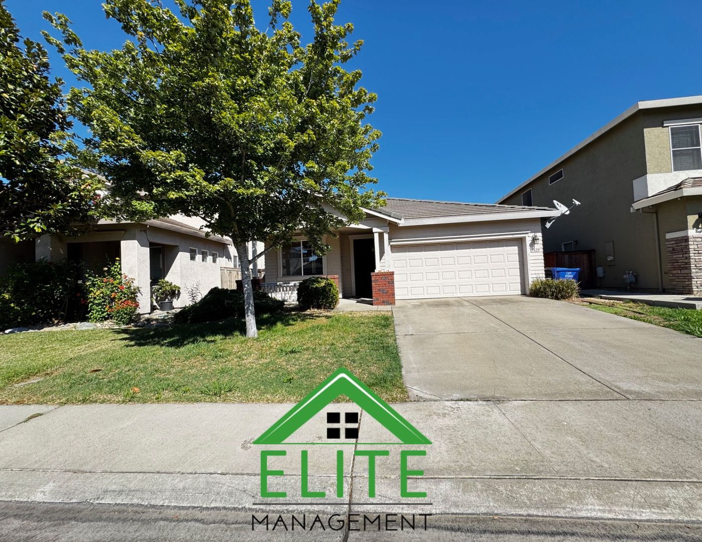 Elk Grove House: 9429 Gensler Ct