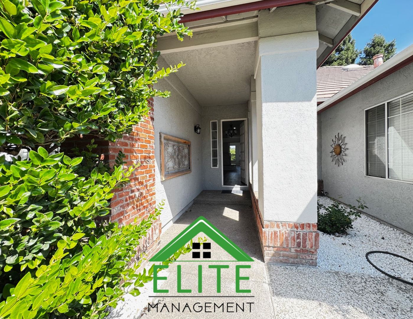 Granite Bay House: 6960 Green Leaf Ct