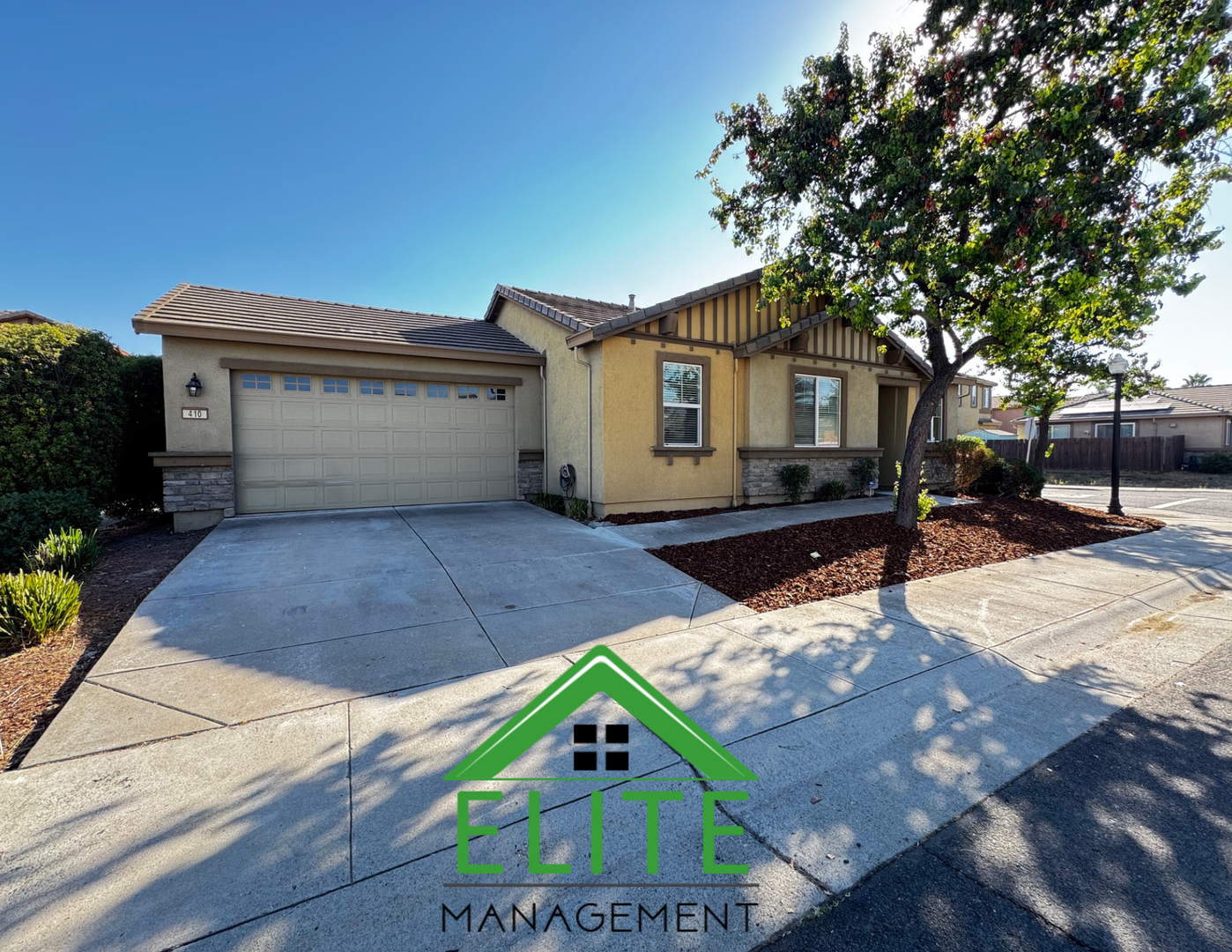 Sacramento House: 410 Caravaggio Cir