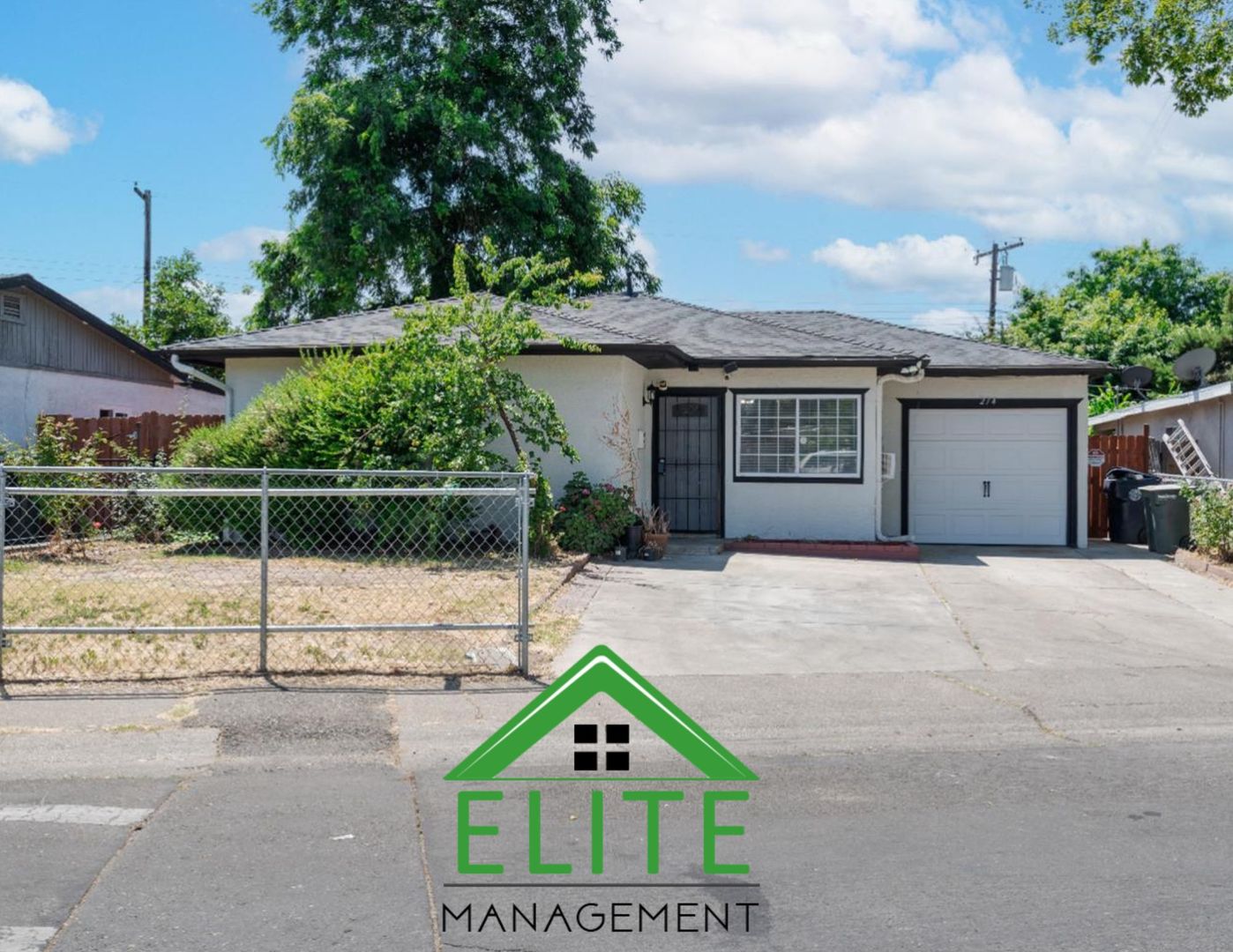 Sacramento House: 274 Redondo Ave