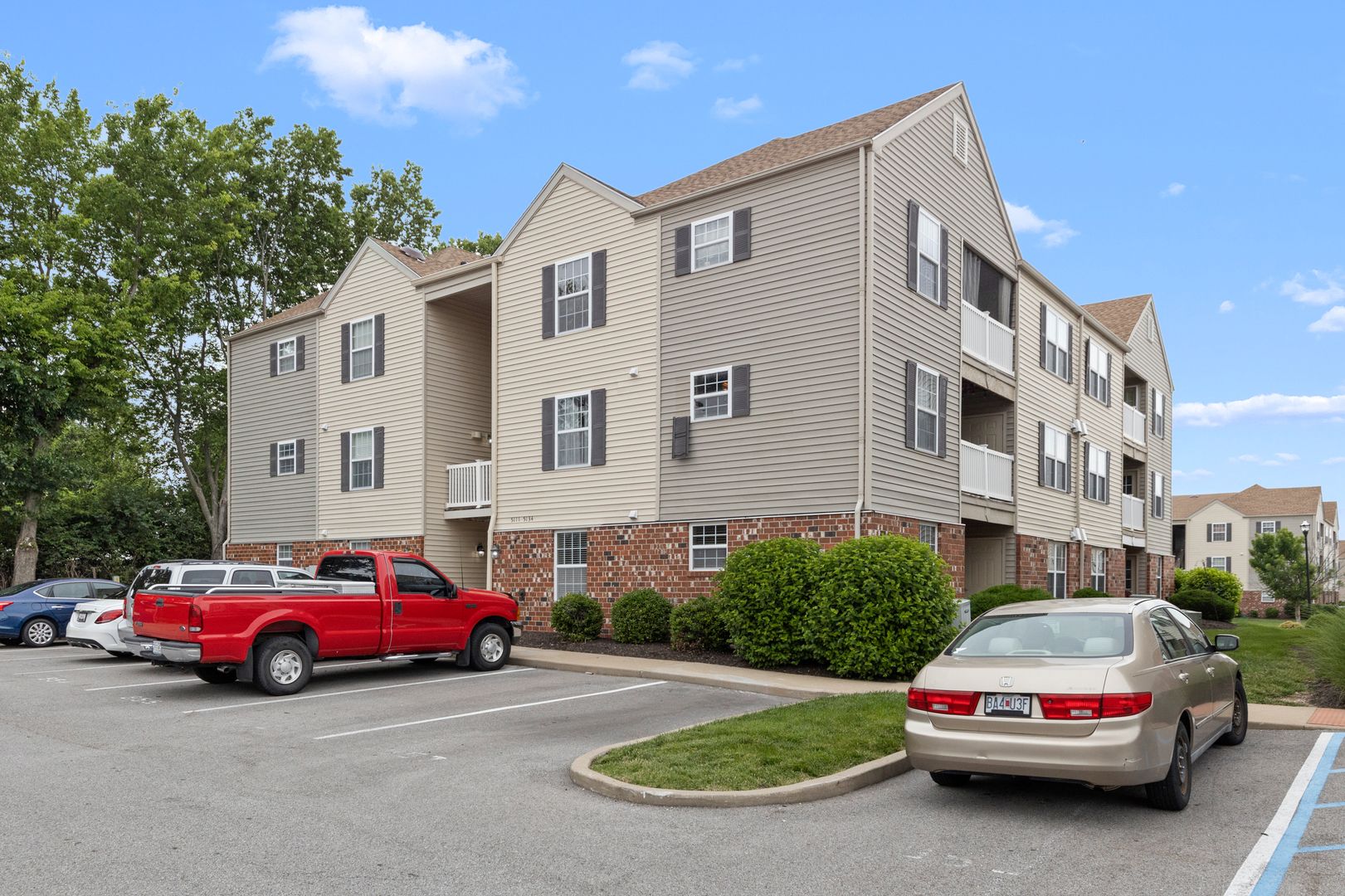 Lake St. Louis Condo: 5114 Welsh Drive