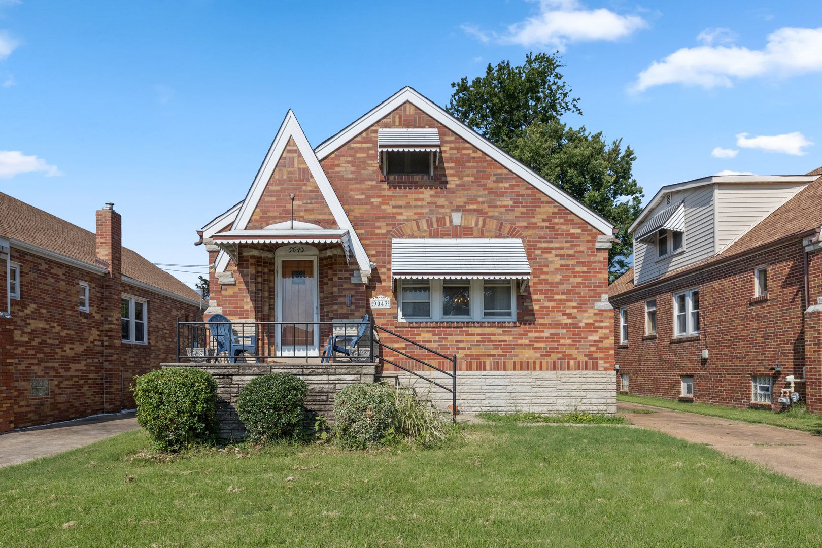 Saint Louis House: 9043 Kathleen Ave.