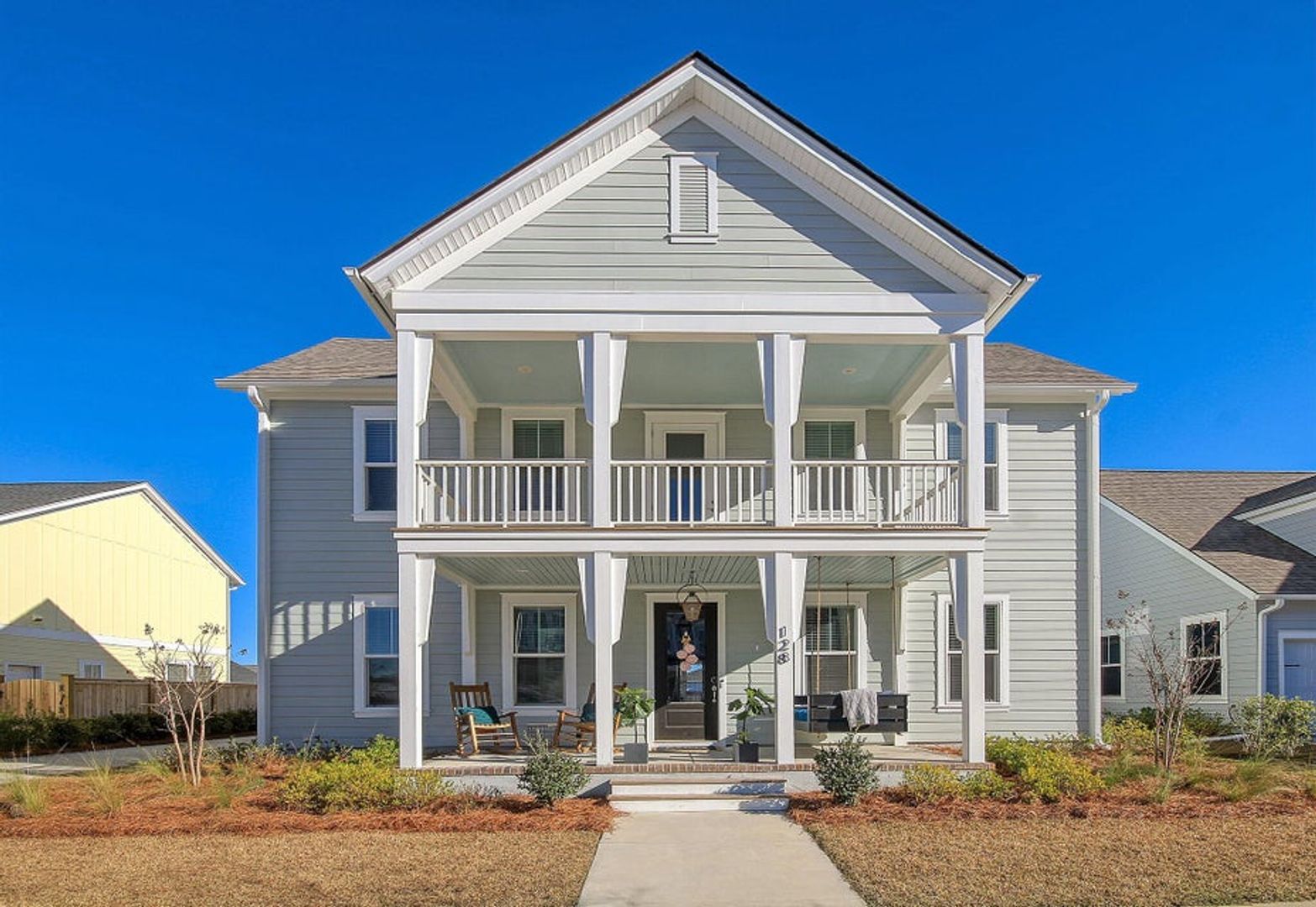 Summerville House: 128 Sandy Bend Ln