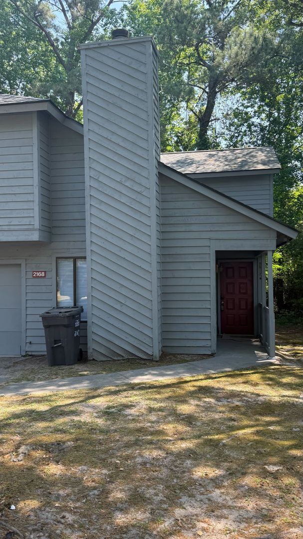 North Charleston House: 2168 Spoleto Lane East