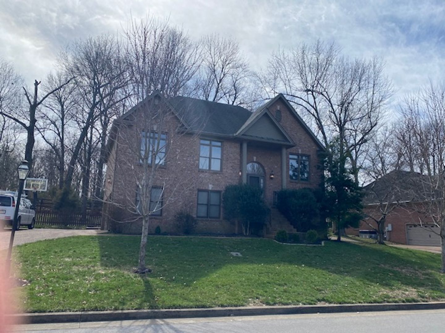 Hermitage House: 5864 Seven Points Trace