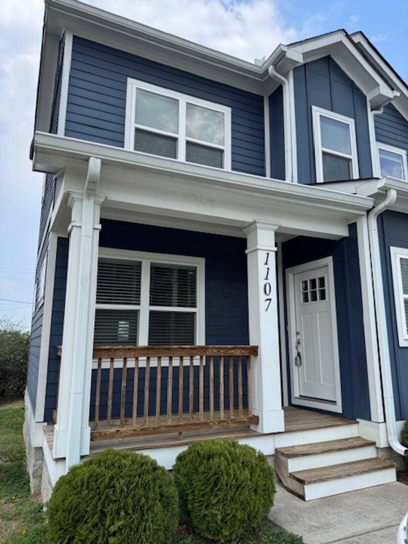 Nashville House: 1107 Leland Ave