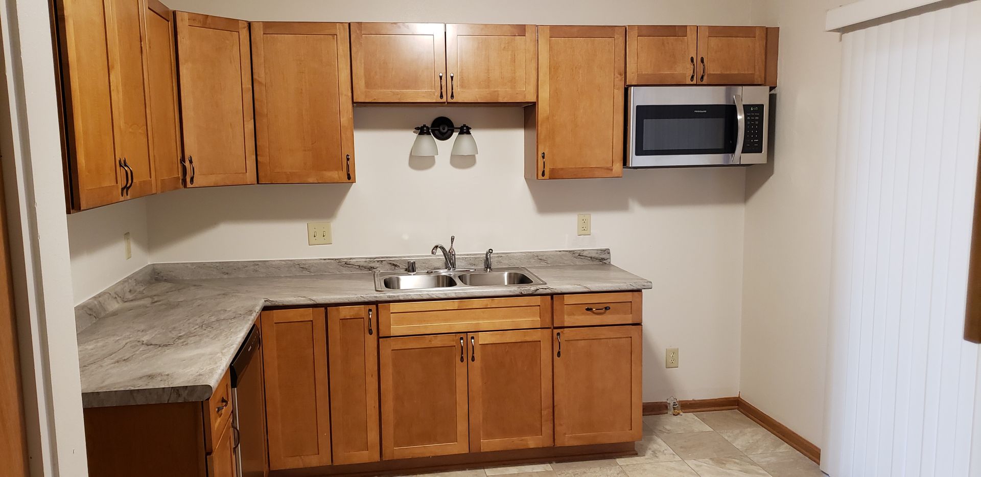 Milwaukee Townhome: 9198 N. 70th Street