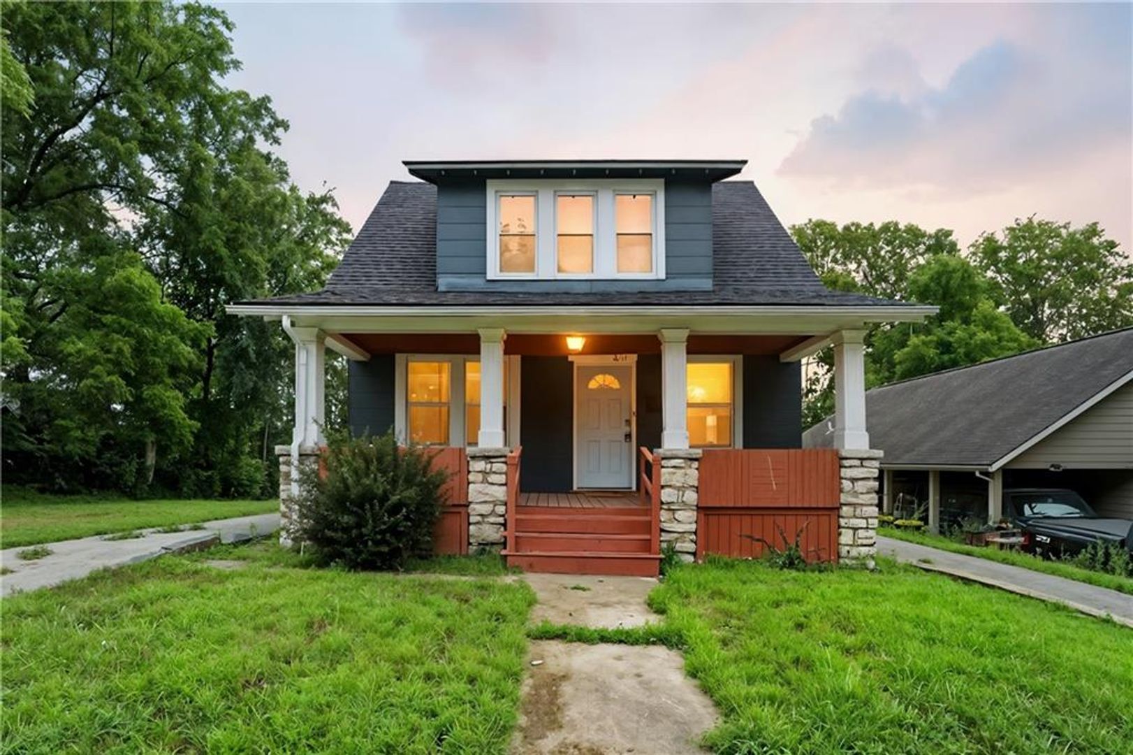 Kansas City House: 2711 Kensington Ave