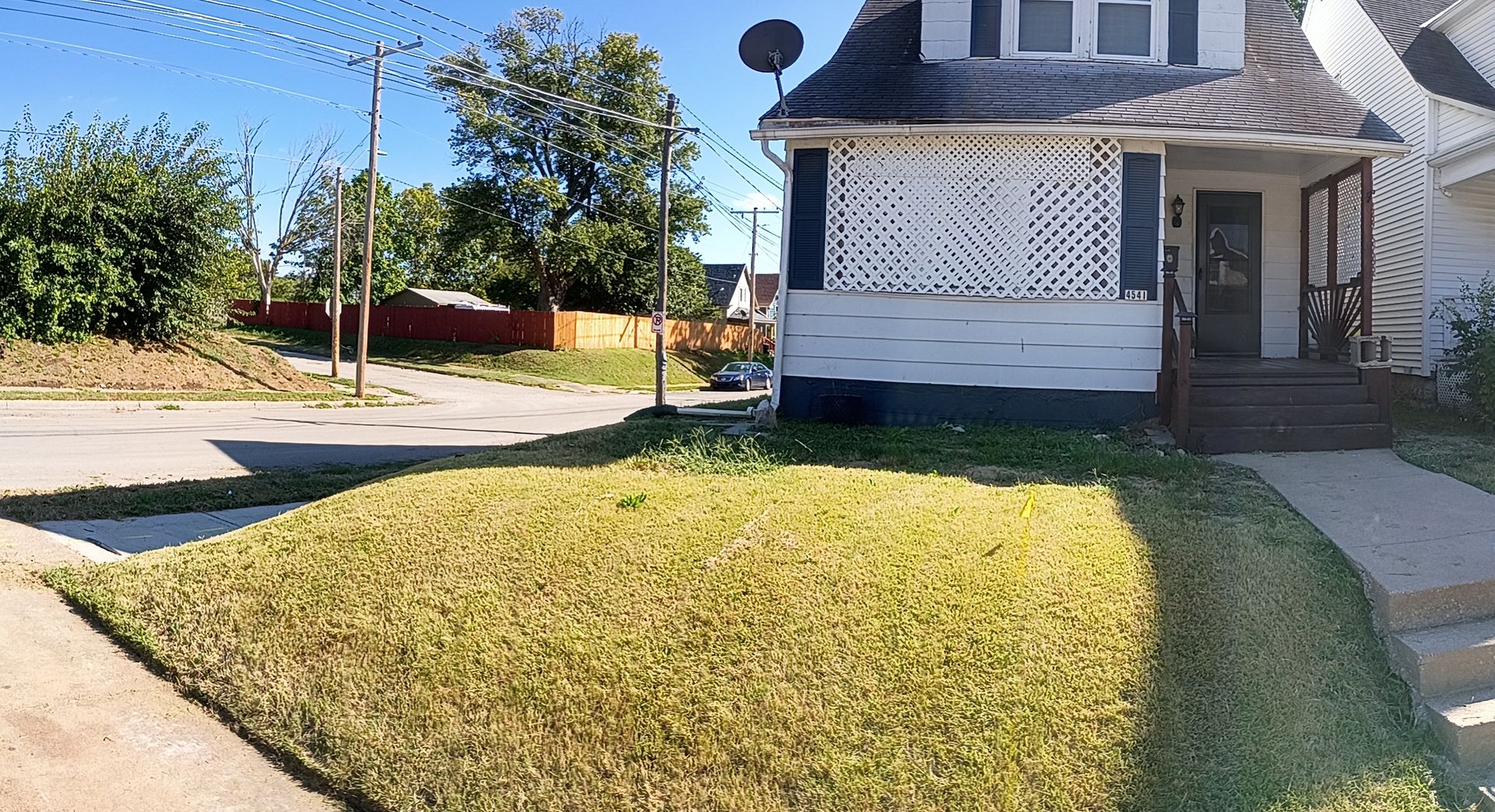 Kansas City House: 4541 E 10th St