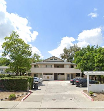 **Application Open Only for Current Tenant/Sublet**Well Maintained West Davis Apartment – photo 1
