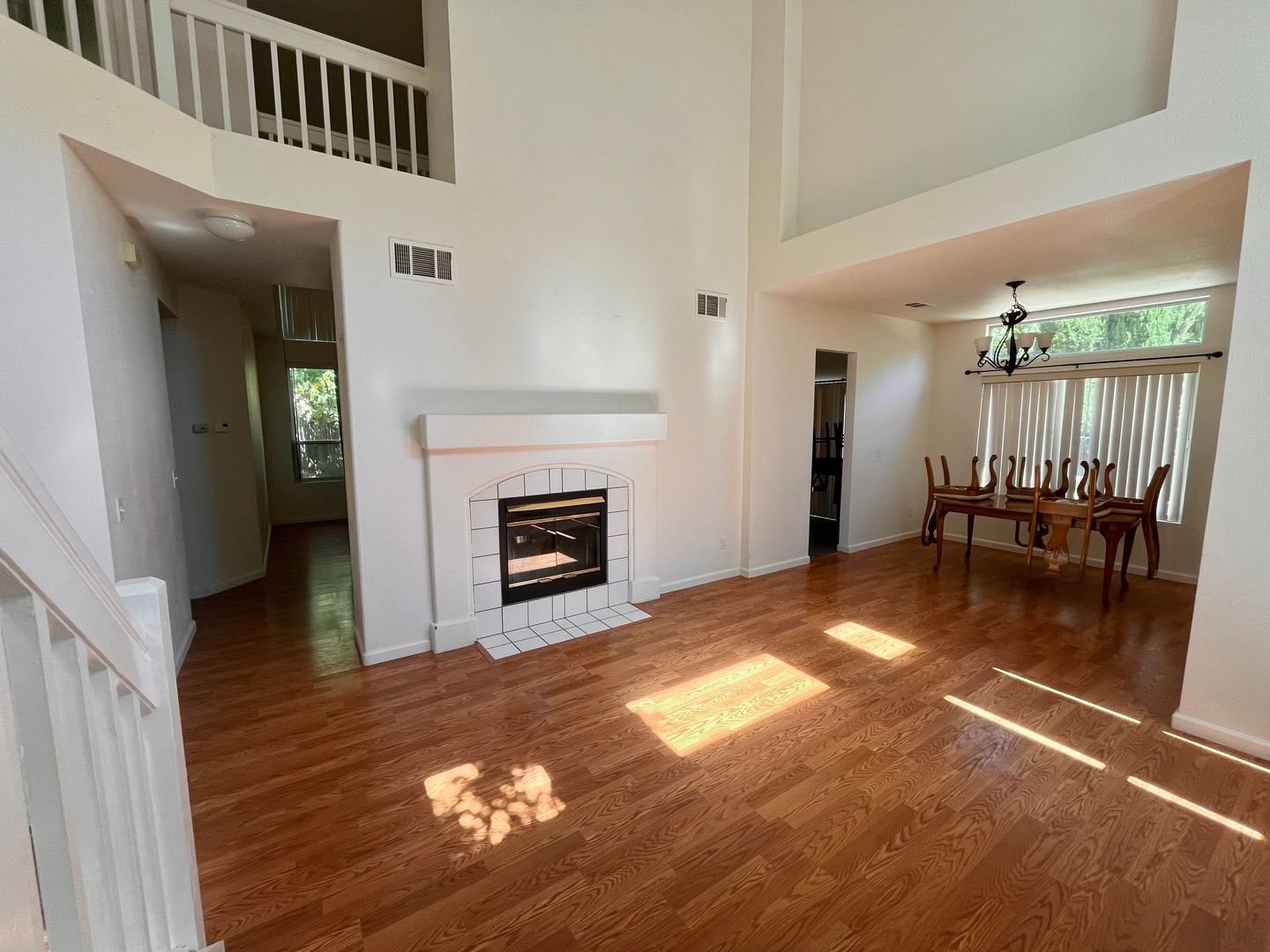 Davis House: 945 Lucena Court