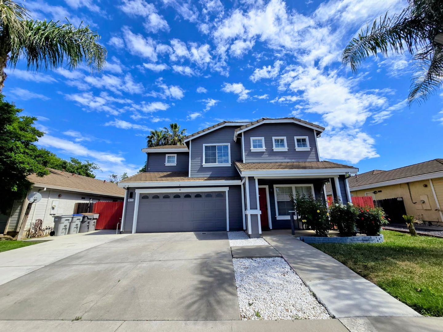 Woodland House: 875 Farnham Ave