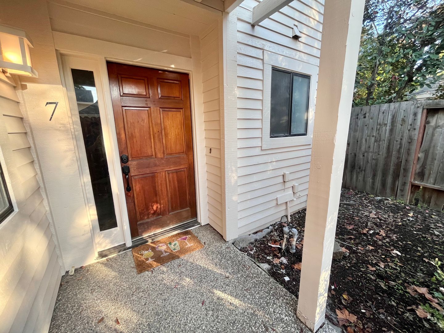 Davis House: 325 E. 8th St. CO#7, Davis CA 95616