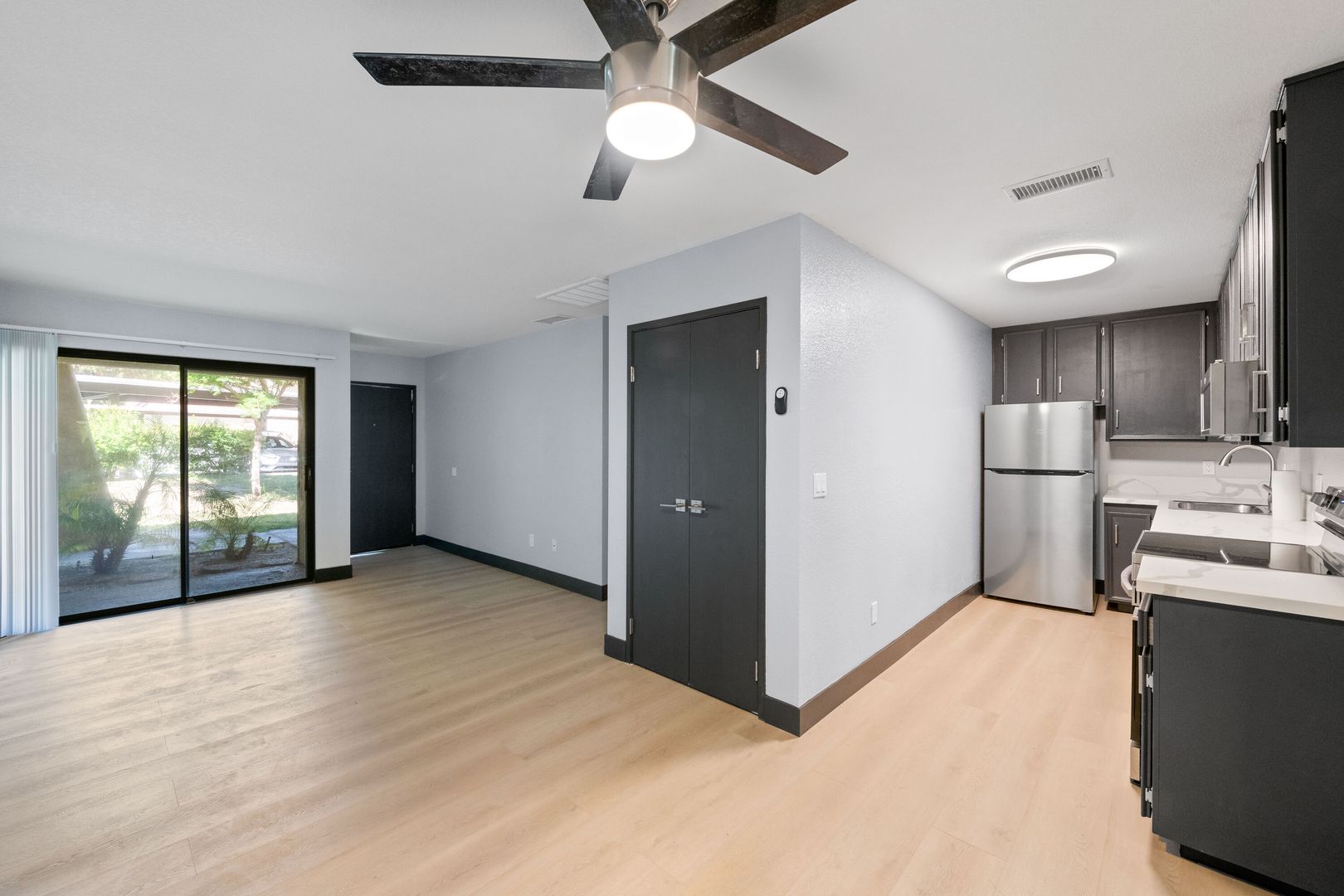 Palm Springs Condo: 2822 N Auburn Court