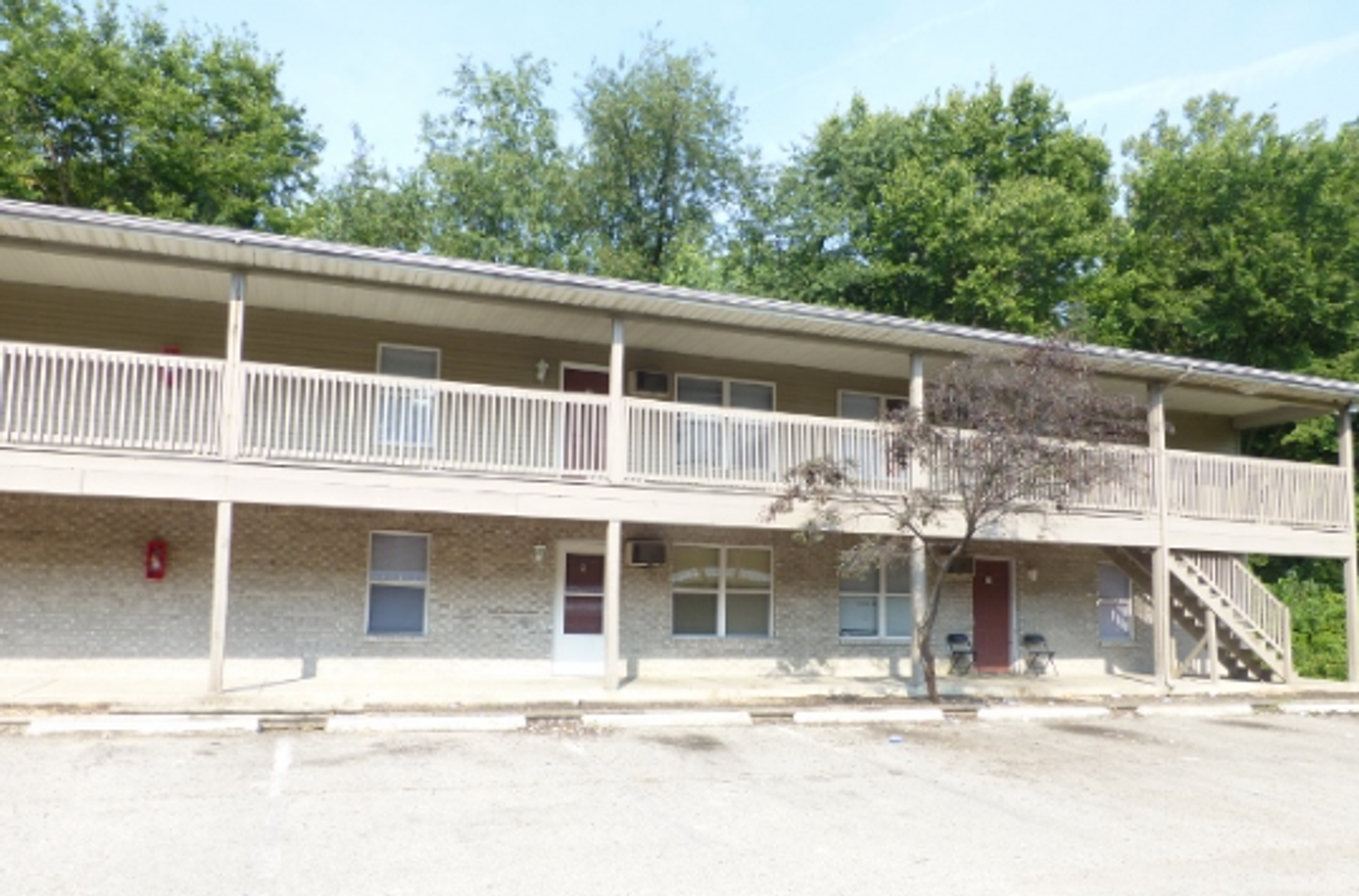 Lafayette Apartment: Teal Rd