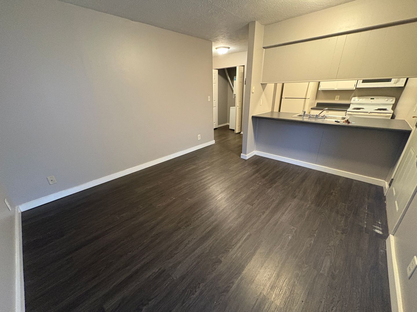 Lafayette Apartment: Teal Rd