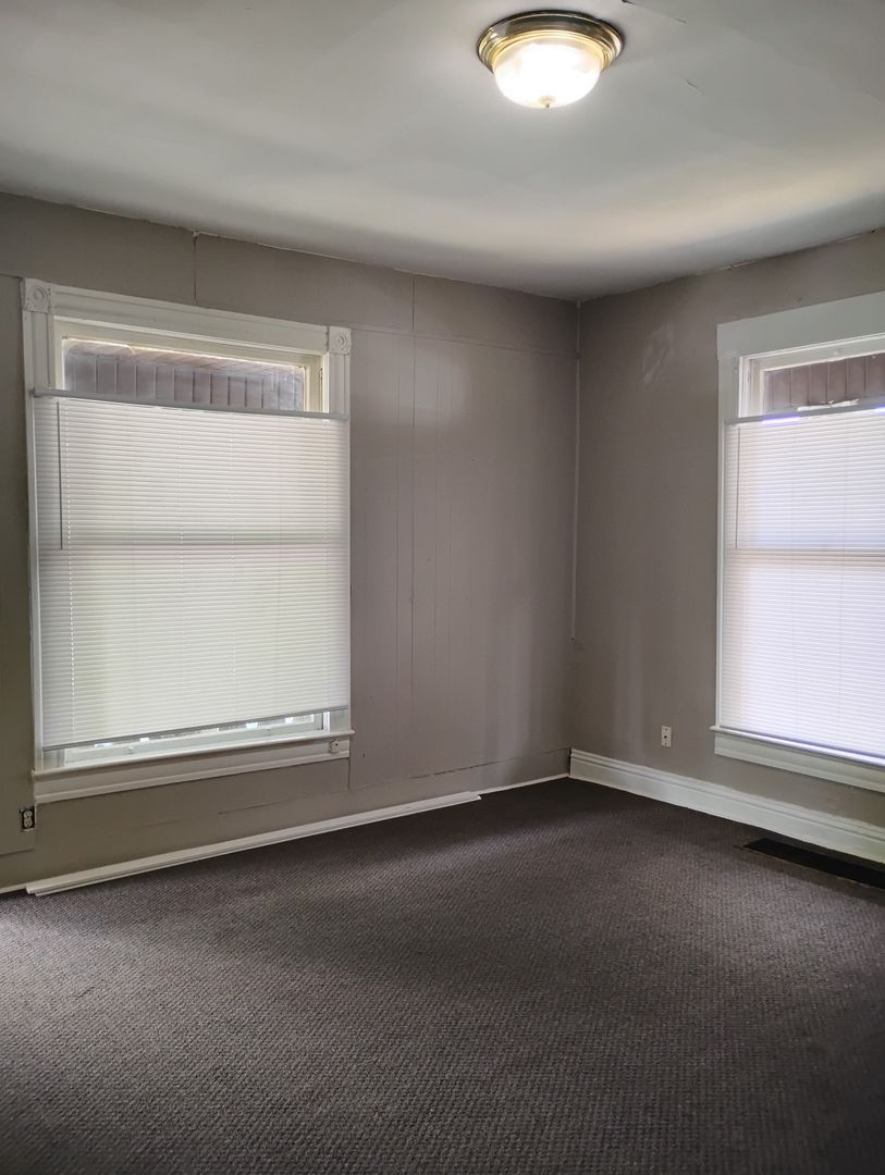 Lafayette Apartment: 1119 N 9th