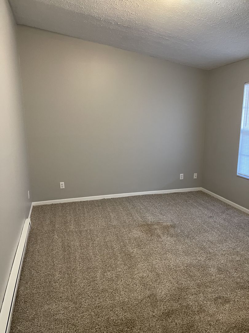 Lafayette Apartment: Teal Rd