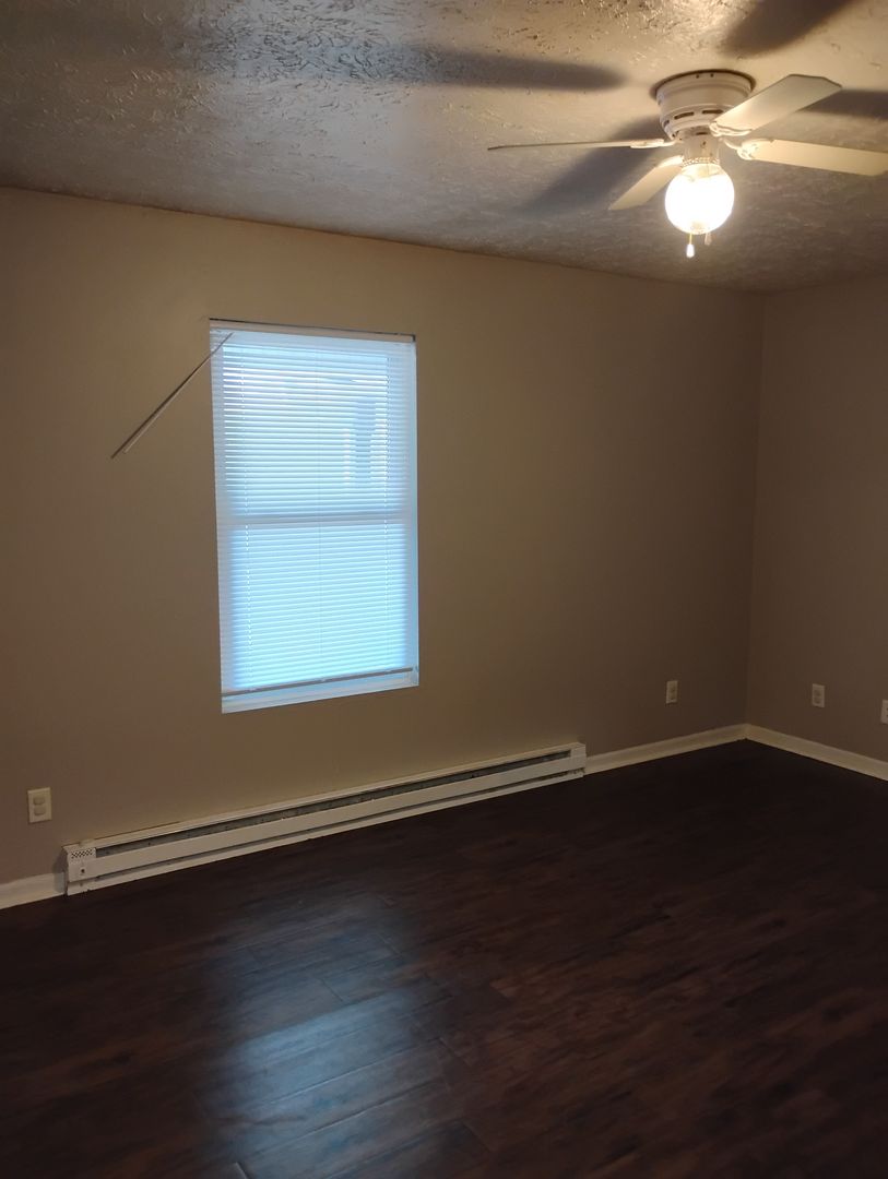 Lafayette Apartment: Teal Rd