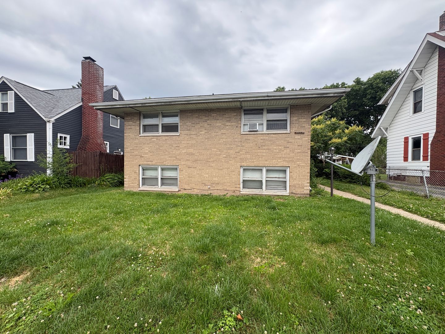 Lafayette Apartment: 1138 N 14th Street