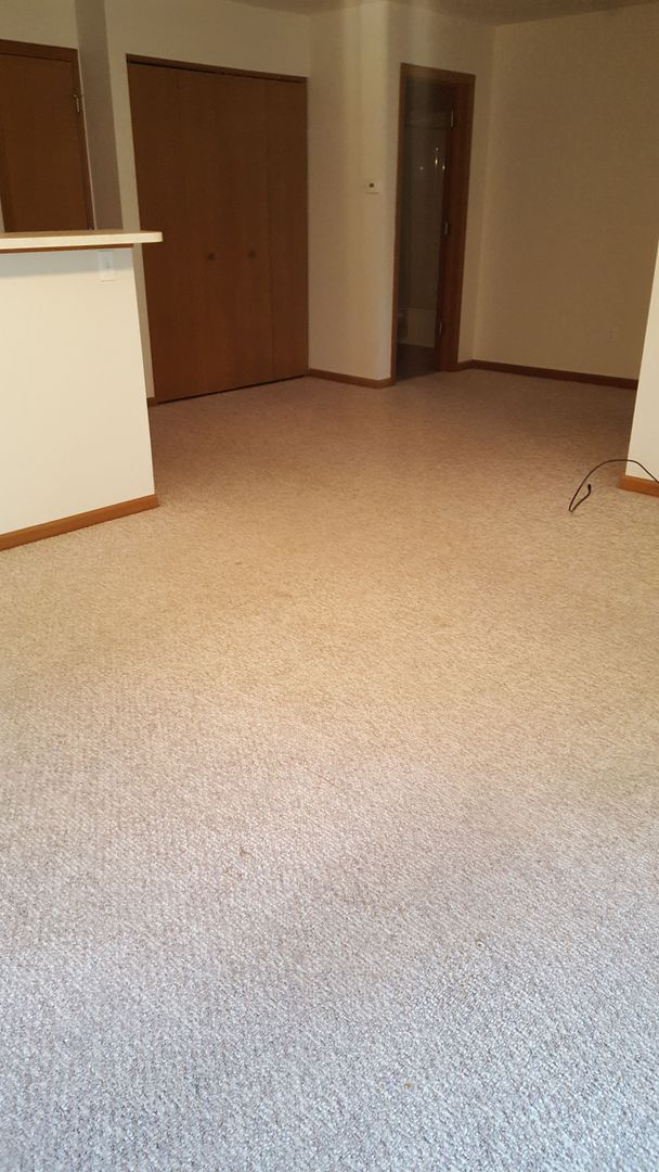 Lafayette Apartment: 40 Bridgewater Ct