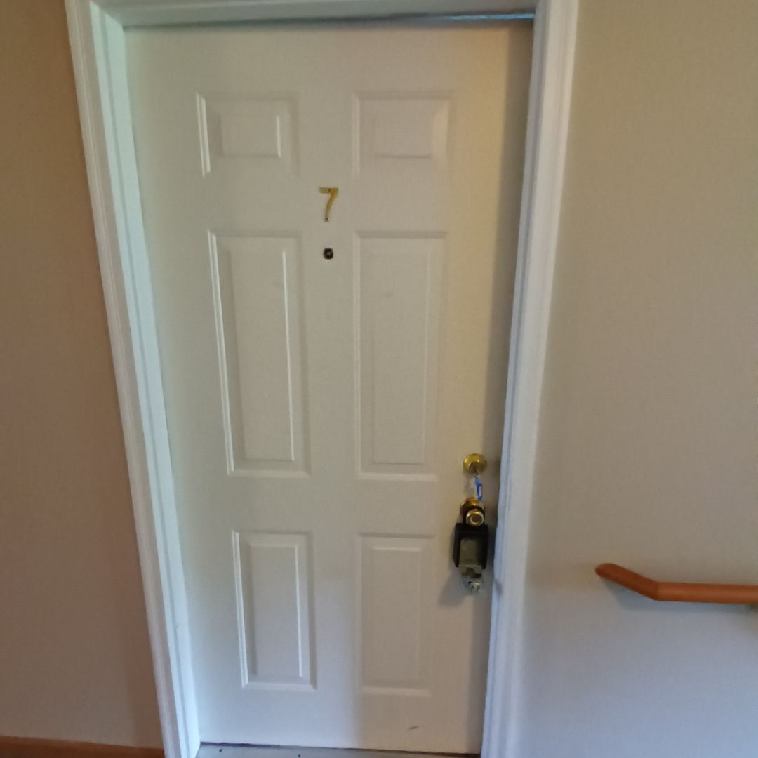 Lafayette Apartment: 50 Bridgewater Ct