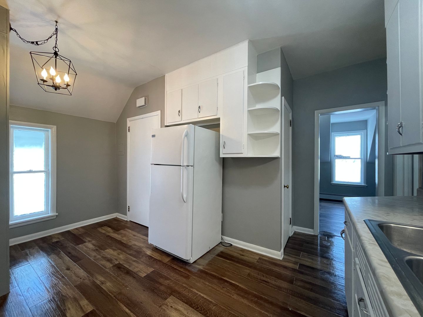 St. Cloud Apartment: 349 6th Ave S