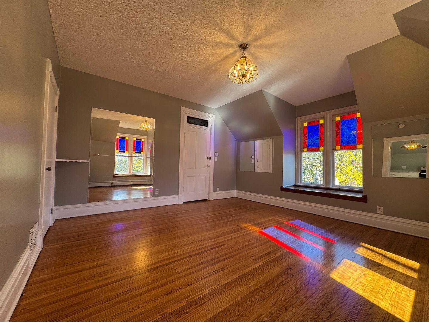 Saint Cloud Apartment: 349 6th Ave South
