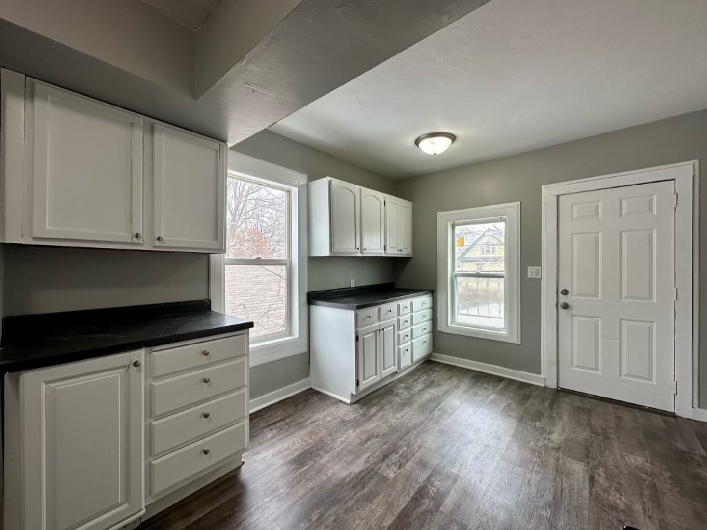 Minneapolis Apartment: 318 27th Ave N