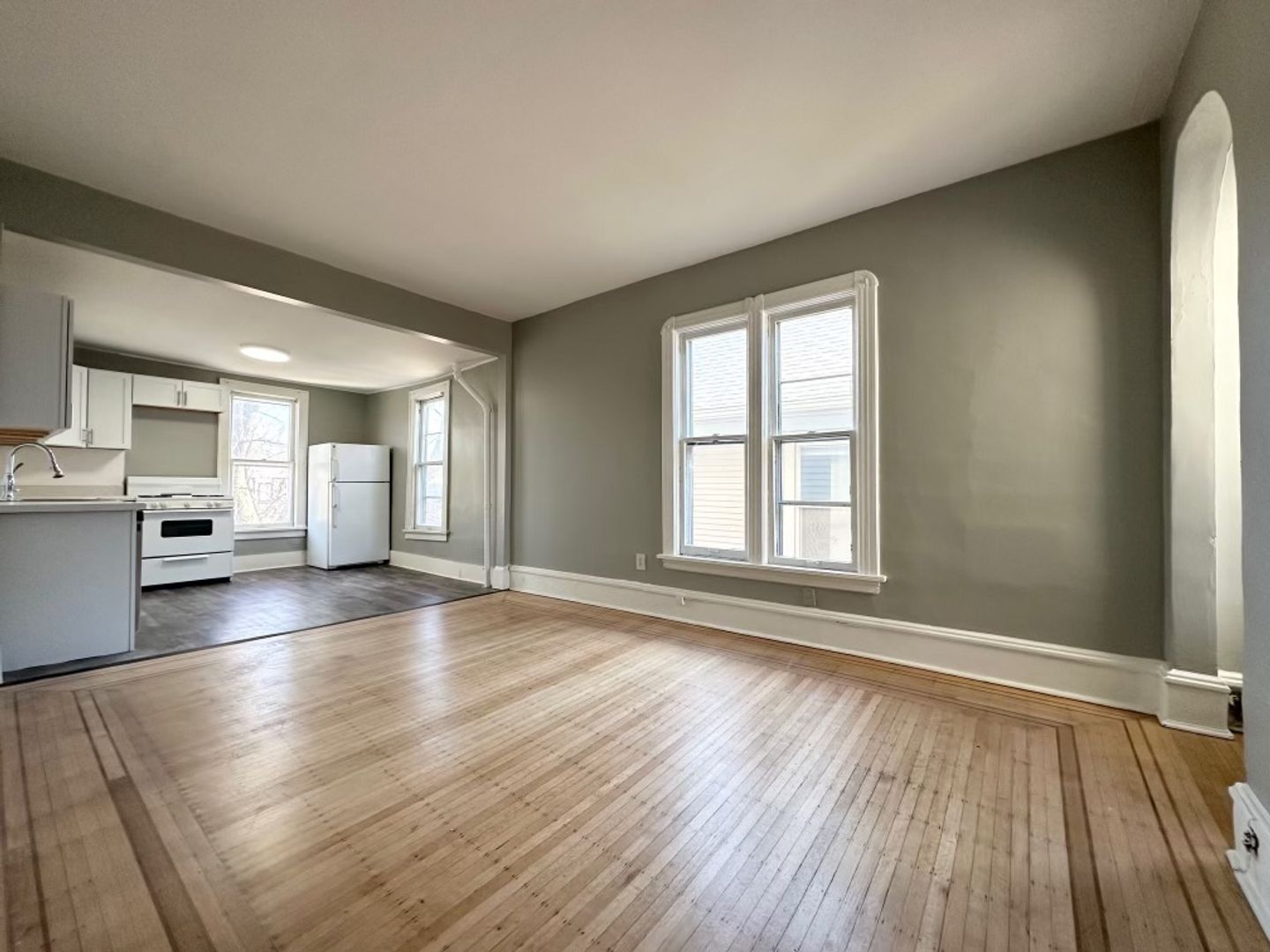 Minneapolis Apartment: 2709 Aldrich Ave S