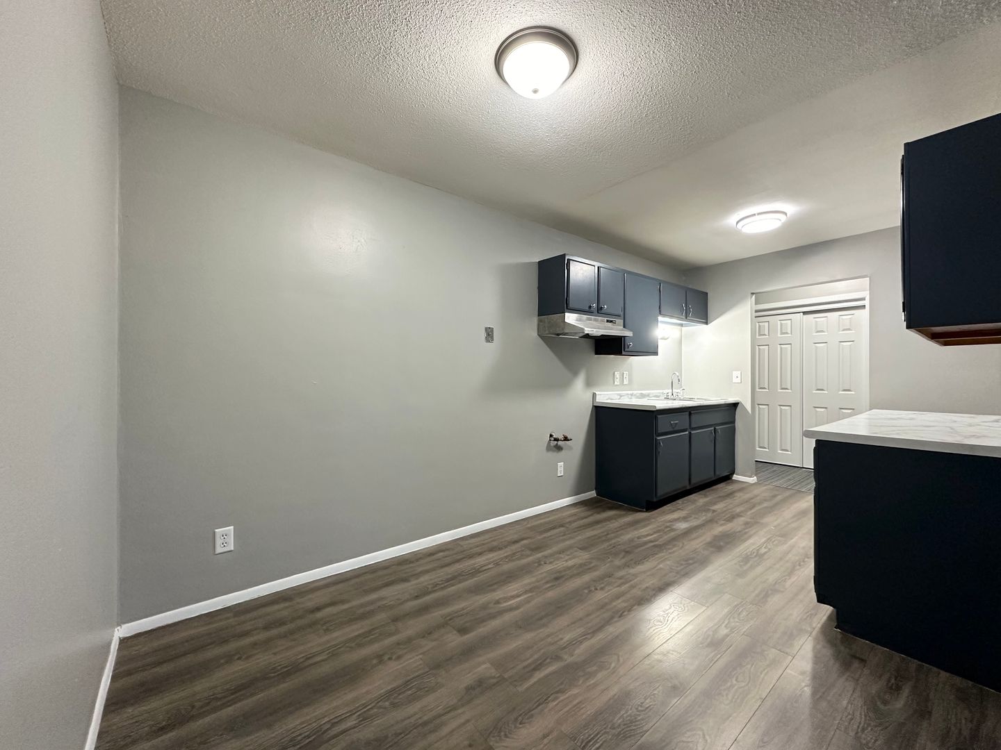 Minneapolis Apartment: 3753 Girard Ave N