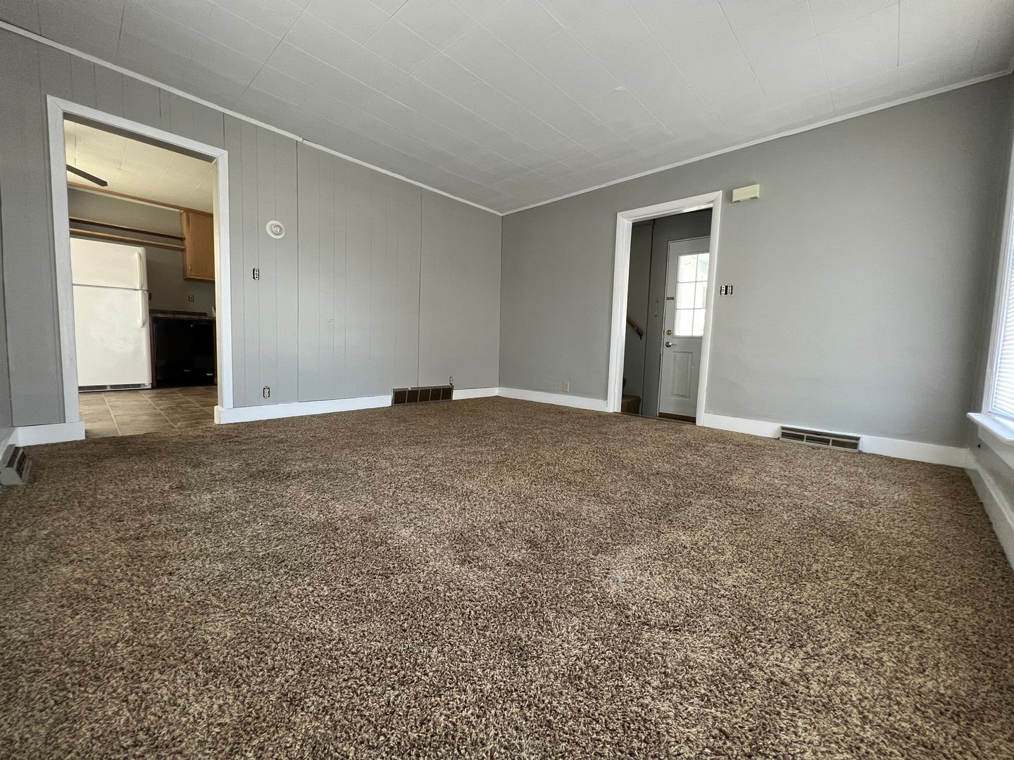 St.Cloud Apartment: 812 7th Avenue South