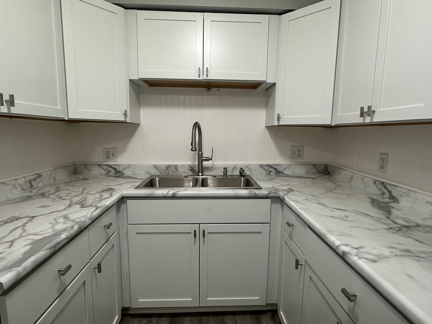 St Paul Apartment: 761 Englewwod Ave