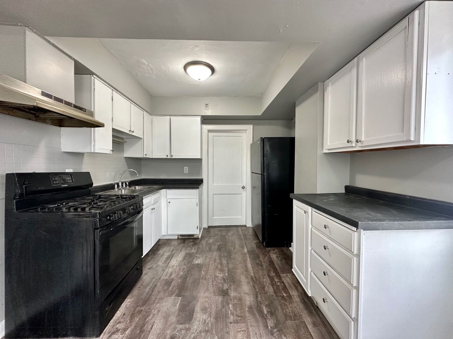 Minneapolis Apartment: 318 27th Ave N