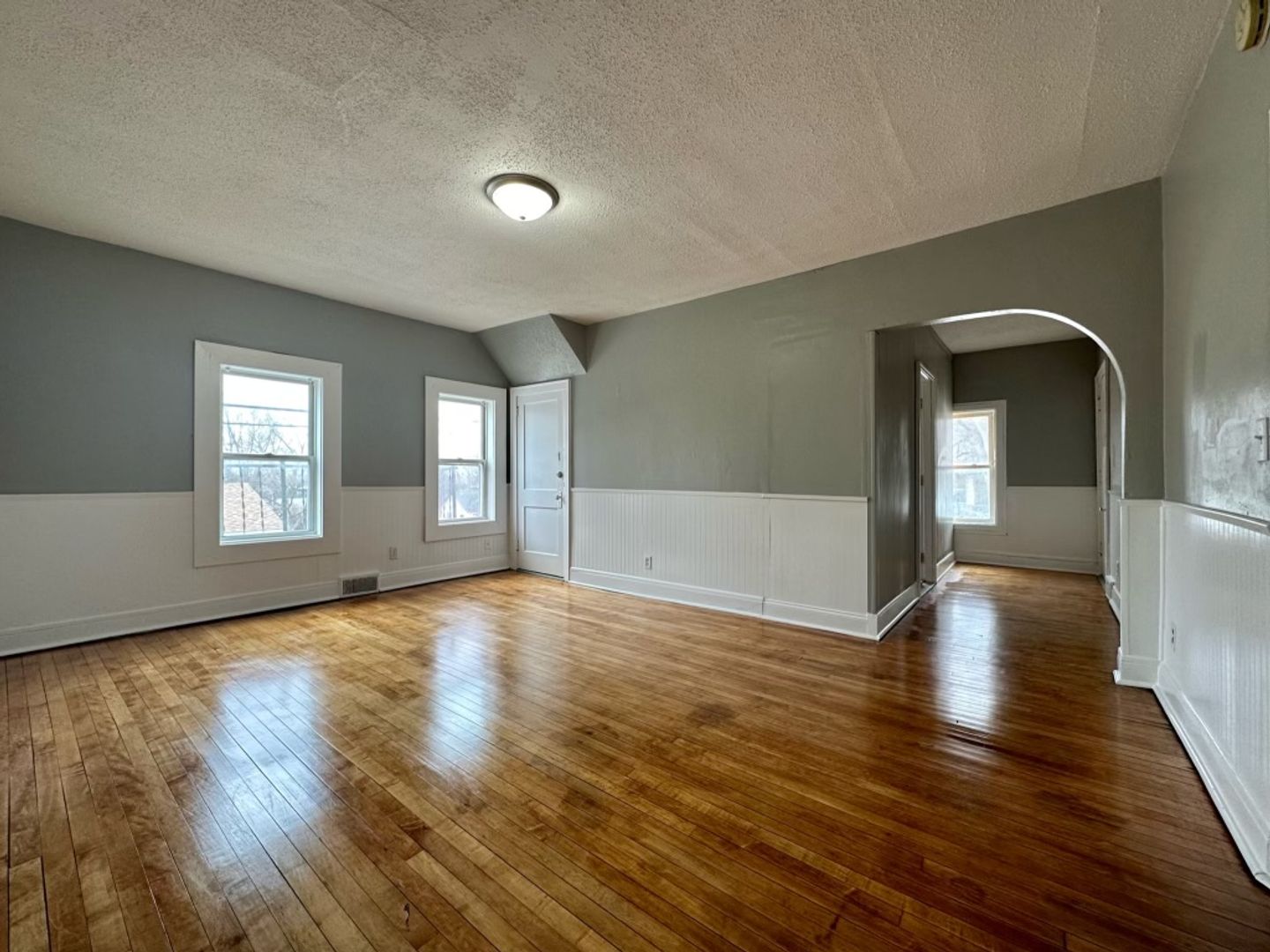 Minneapolis Apartment: 318 27th Ave North