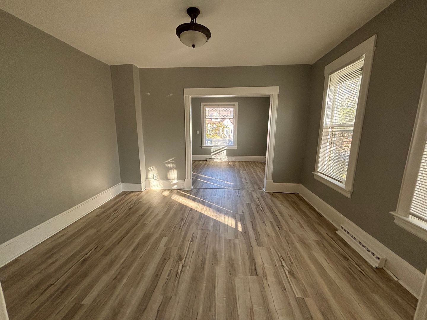 Minneapolis Apartment: 2709 Aldrich Ave N