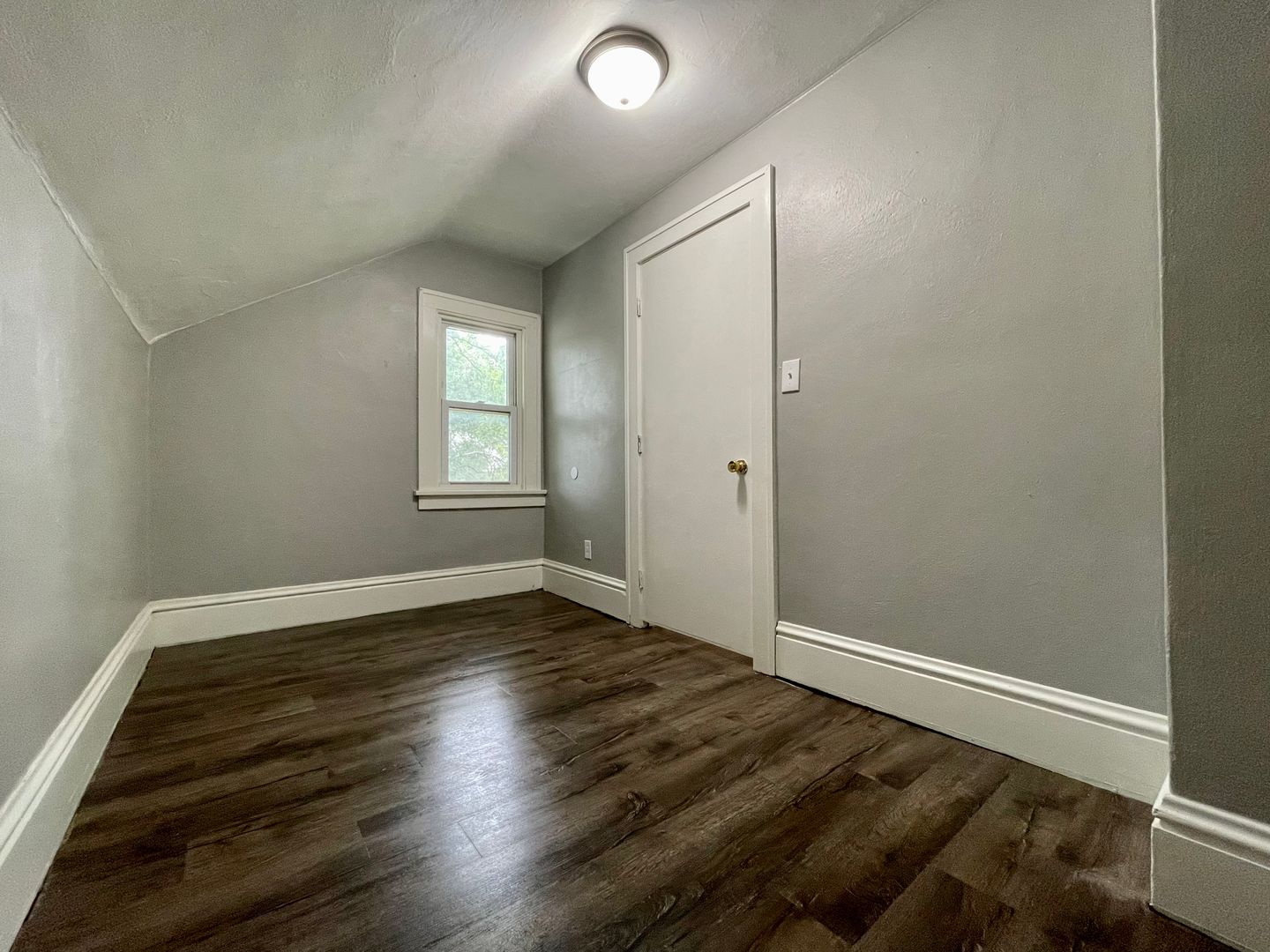 St. Cloud Apartment: 24 16th Avenue North